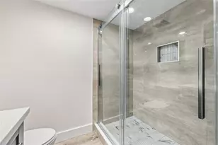 651 Boca Ciega Point Blvd S, Saint Petersburg, FL 33708 - Photo 38