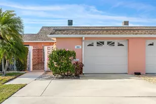 651 Boca Ciega Point Blvd S, Saint Petersburg, FL 33708 - Photo 4