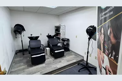 7600 Southland Boulevard #102, Orlando, FL 32809 - Photo 4