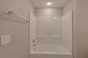 8460 Indian Laurel Ln, Brooksville, FL 34613 - Photo 18