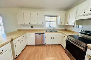 3943 Lehman Ct, Lakeland, FL 33813 - Photo 4