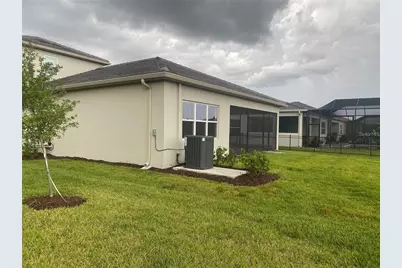 32583 Tree Of Life Avenue, Wesley Chapel, FL 33543 - Photo 10