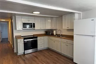 102 Laureti Ln, Lake Wales, FL 33898 - Photo 2