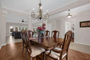 2284 Pickford Cir, Apopka, FL 32703 - Photo 10