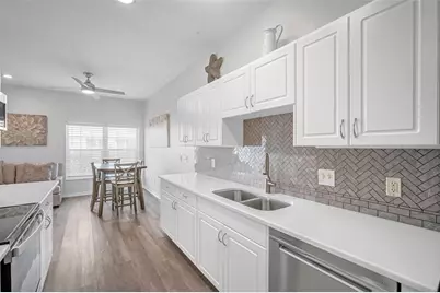 5201 Ocean Beach Boulevard #10, Cocoa Beach, FL 32931 - Photo 4