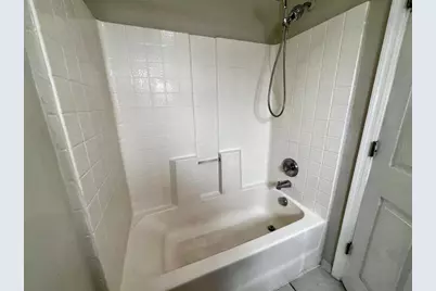 6741 Magnolia Pointe Circle, Orlando, FL 32810 - Photo 8