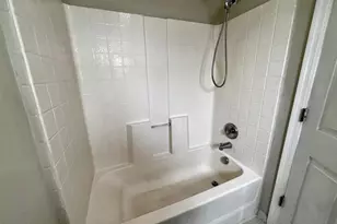 6741 Magnolia Pointe Cir, Orlando, FL 32810 - Photo 8