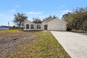558 N Hatcher Street SE, Palm Bay, FL 32909 - Photo 1