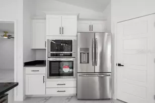 14461 SE 80th St, Morriston, FL 32668 - Photo 16