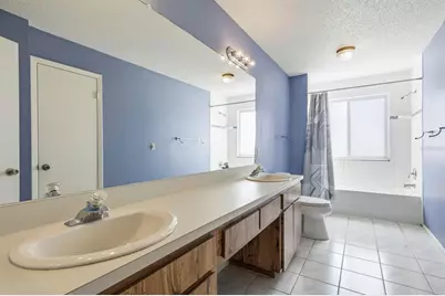 10827 Venice Circle, Tampa, FL 33635 - Photo 18