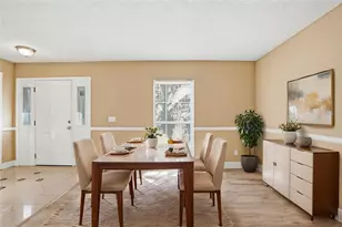 15908 Bridgewater Ln, Tampa, FL 33624 - Photo 2