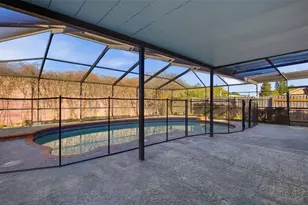 15908 Bridgewater Ln, Tampa, FL 33624 - Photo 38