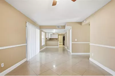 15908 Bridgewater Lane, Tampa, FL 33624 - Photo 14