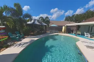 1407 Queensbury Ave, Valrico, FL 33596 - Photo 38