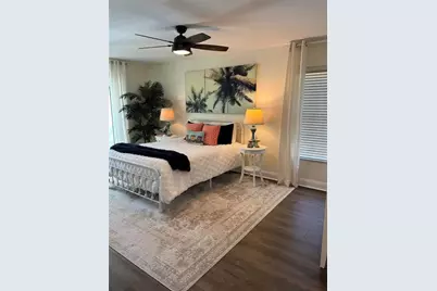 1407 Queensbury Avenue, Valrico, FL 33596 - Photo 18