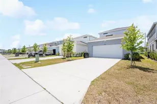 2769 Franklin Rd, Saint Cloud, FL 34771 - Photo 2