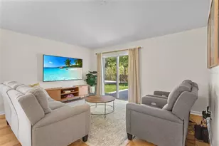 4621 Glencrest Loop, Saint Cloud, FL 34772 - Photo 2