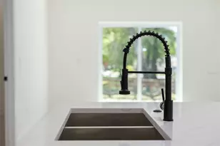 1686 17th St, Orange City, FL 32763 - Photo 14