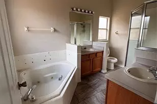 2155 Kaylas Ct, Orlando, FL 32817 - Photo 10