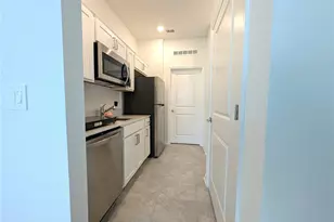 1313 Diego Ter, Winter Haven, FL 33884 - Photo 4