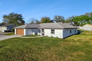 1106 Lake Ariana Blvd, Auburndale, FL 33823 - Photo 6