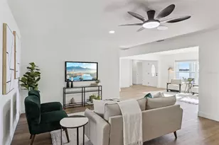 1106 Lake Ariana Blvd, Auburndale, FL 33823 - Photo 14