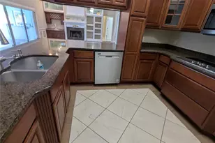 8052 Oak Park Rd, Orlando, FL 32819 - Photo 30