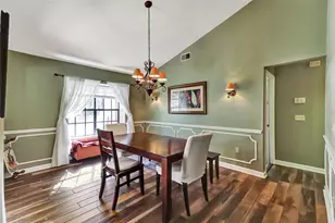 8021 Landgrove Ct, Orlando, FL 32819 - Photo 10