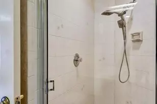 8021 Landgrove Ct, Orlando, FL 32819 - Photo 40