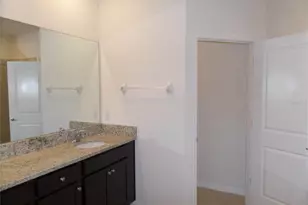 5475 Sunshine Dr, Wildwood, FL 34785 - Photo 8