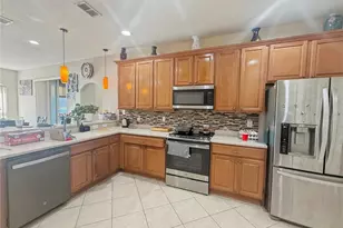 2056 Clapper Tr, Apopka, FL 32703 - Photo 6