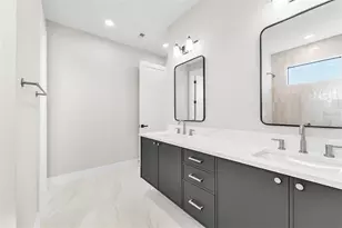 1326 W New Hampshire St, Orlando, FL 32804 - Photo 36