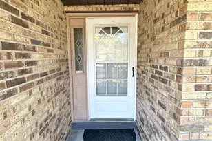 5061 Barnegat Point Rd, Orlando, FL 32808 - Photo 2