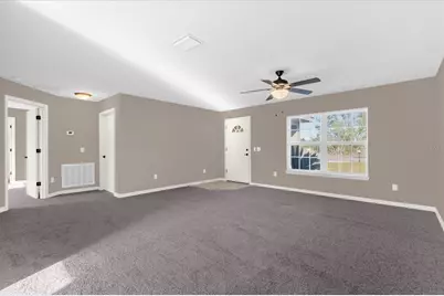 162 Malauka Run, Ocklawaha, FL 32179 - Photo 4