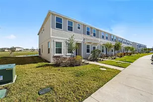 2037 Viewfinder St, Kissimmee, FL 34758 - Photo 2