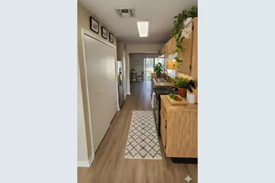 6050 Scotchwood Glen #105, Orlando, FL 32822 - Photo 8