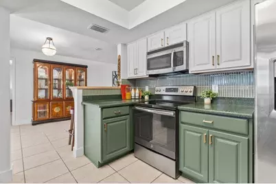 9528 Lake Douglas Place, Orlando, FL 32817 - Photo 24