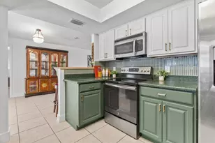 9528 Lake Douglas Pl, Orlando, FL 32817 - Photo 24