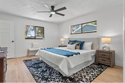 9528 Lake Douglas Place, Orlando, FL 32817 - Photo 32