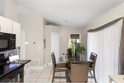 338 Edgewood Court, Kissimmee, FL 34759 - Photo 8