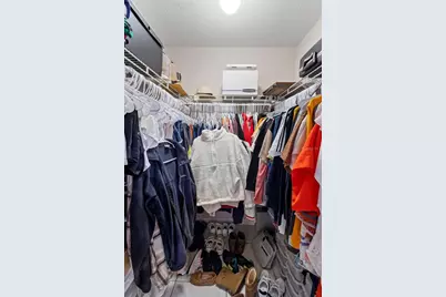 338 Edgewood Court, Kissimmee, FL 34759 - Photo 16