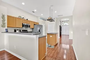 557 Reston Pl, Davenport, FL 33897 - Photo 10