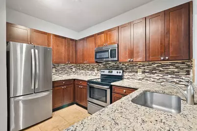 132 Vista Verdi Circle #136, Lake Mary, FL 32746 - Photo 8