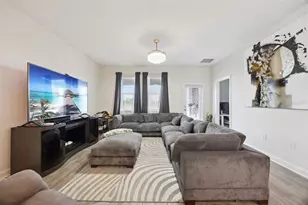 11408 Satire St, Orlando, FL 32832 - Photo 20