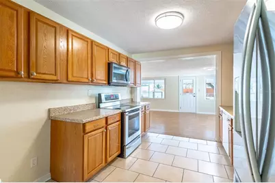 827 Rosalia Drive, Sanford, FL 32771 - Photo 8