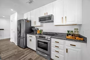 1238 E Kennedy Blvd, Tampa, FL 33602 - Photo 6