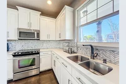 4760 Silver Birch Way, Orlando, FL 32811 - Photo 14