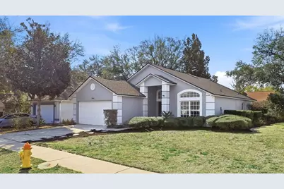 2836 Crofton Way, Lake Mary, FL 32746 - Photo 2