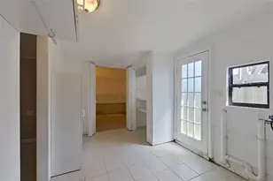 5140 17th Ave N, Saint Petersburg, FL 33710 - Photo 10