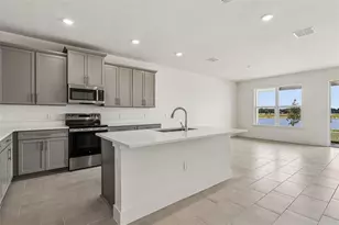 5030 Salado Dr, Saint Cloud, FL 34771 - Photo 4